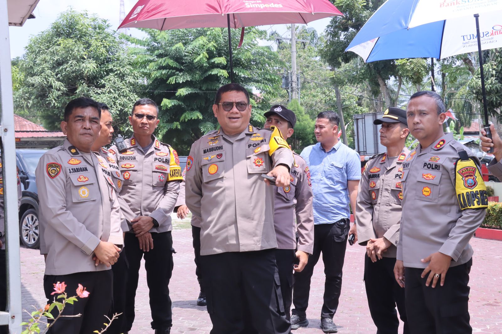 KAPOLRES ASAHAN BERSAMA PARA PJU DAMPINGI IRWASDA POLDA SUMUT TINJAU GEDUNG SPPG POLRES ASAHAN